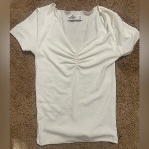 white hollister top size xs
